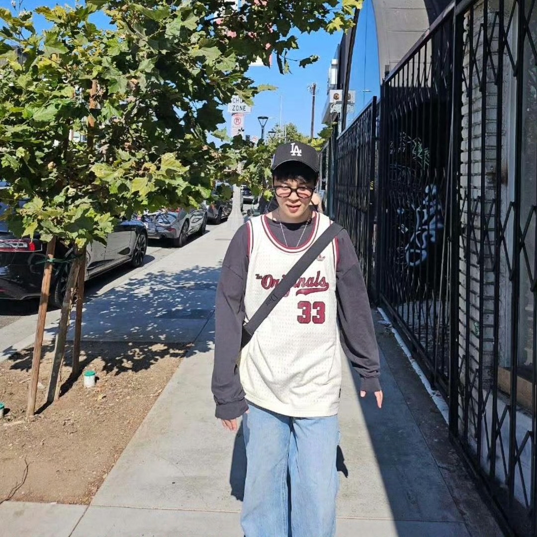 Latest photo of Jimin (BTS)