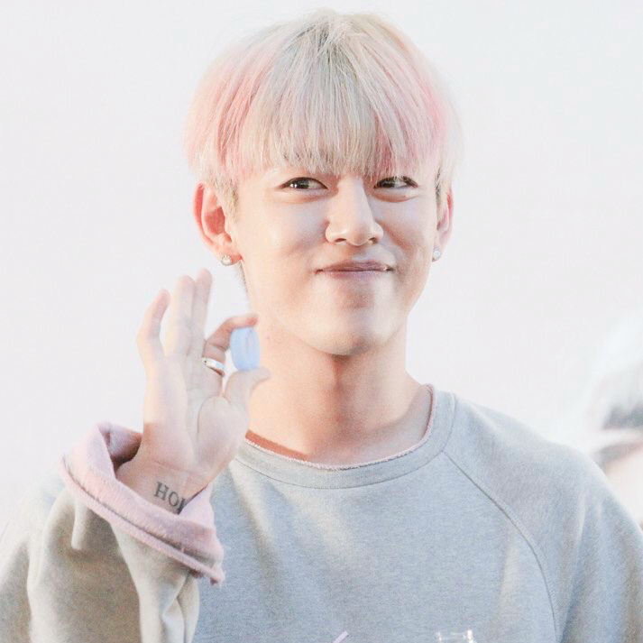 A moment captured by Daehyun (B.A.P)'s fan