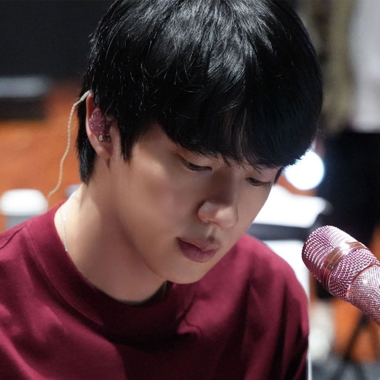 진 (방탄소년단)의 최신 사진