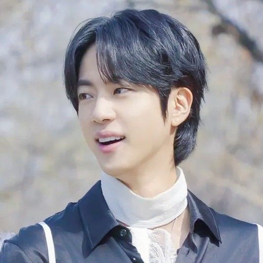 Latest photo of Jin (BTS)
