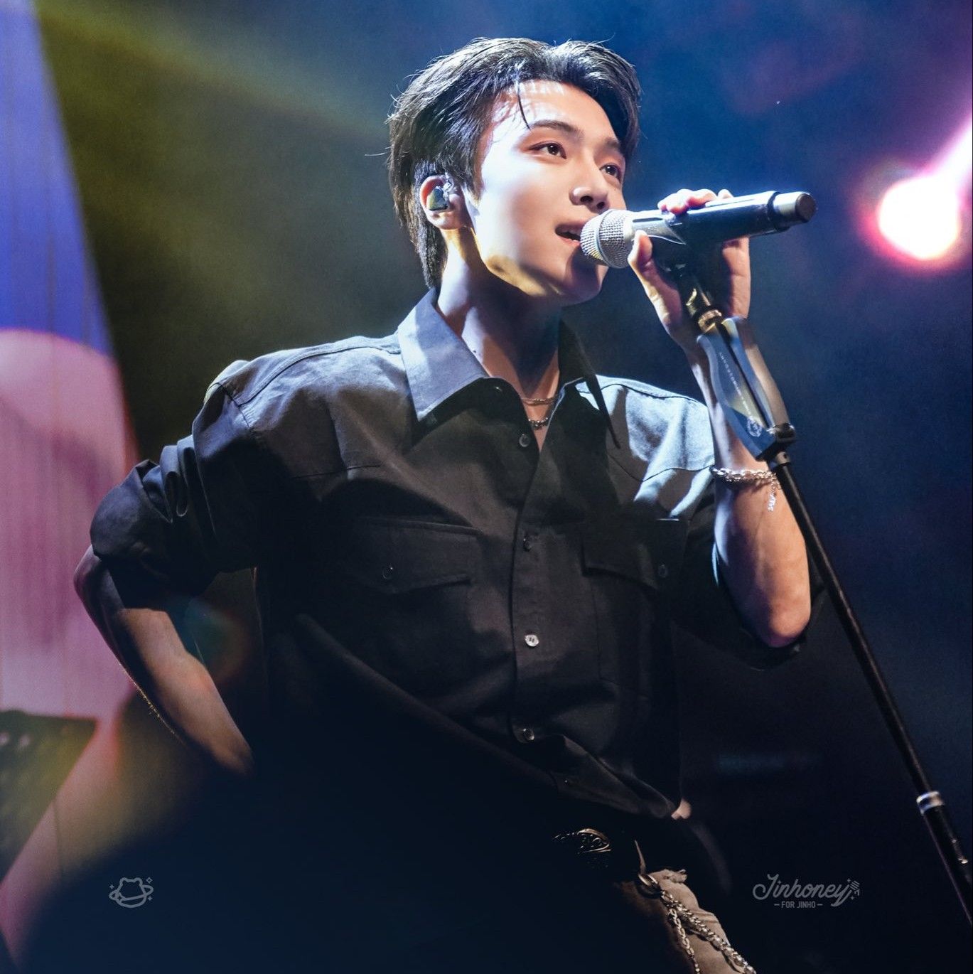 Latest photo of Jinho (PENTAGON)