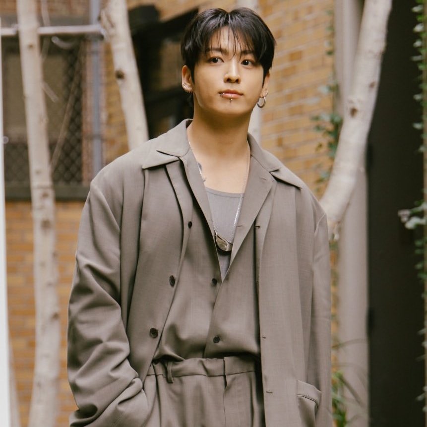 Latest photo of Jungkook (BTS)