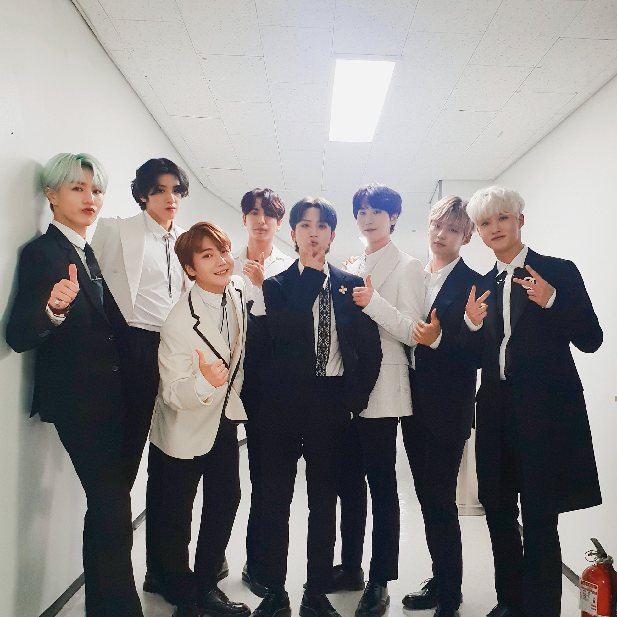 펜타곤의 비하인드 컷