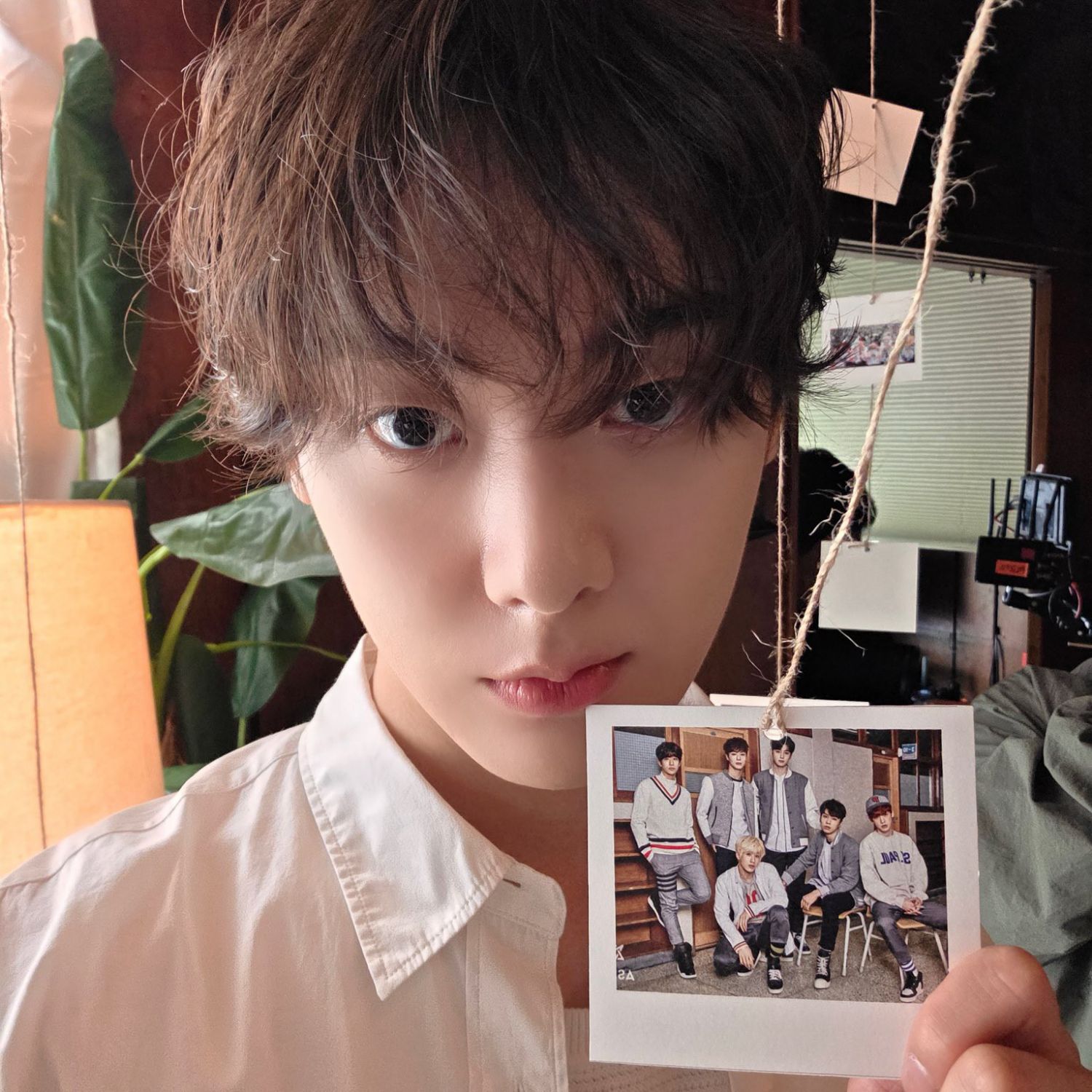 A moment captured by ASTRO's fan