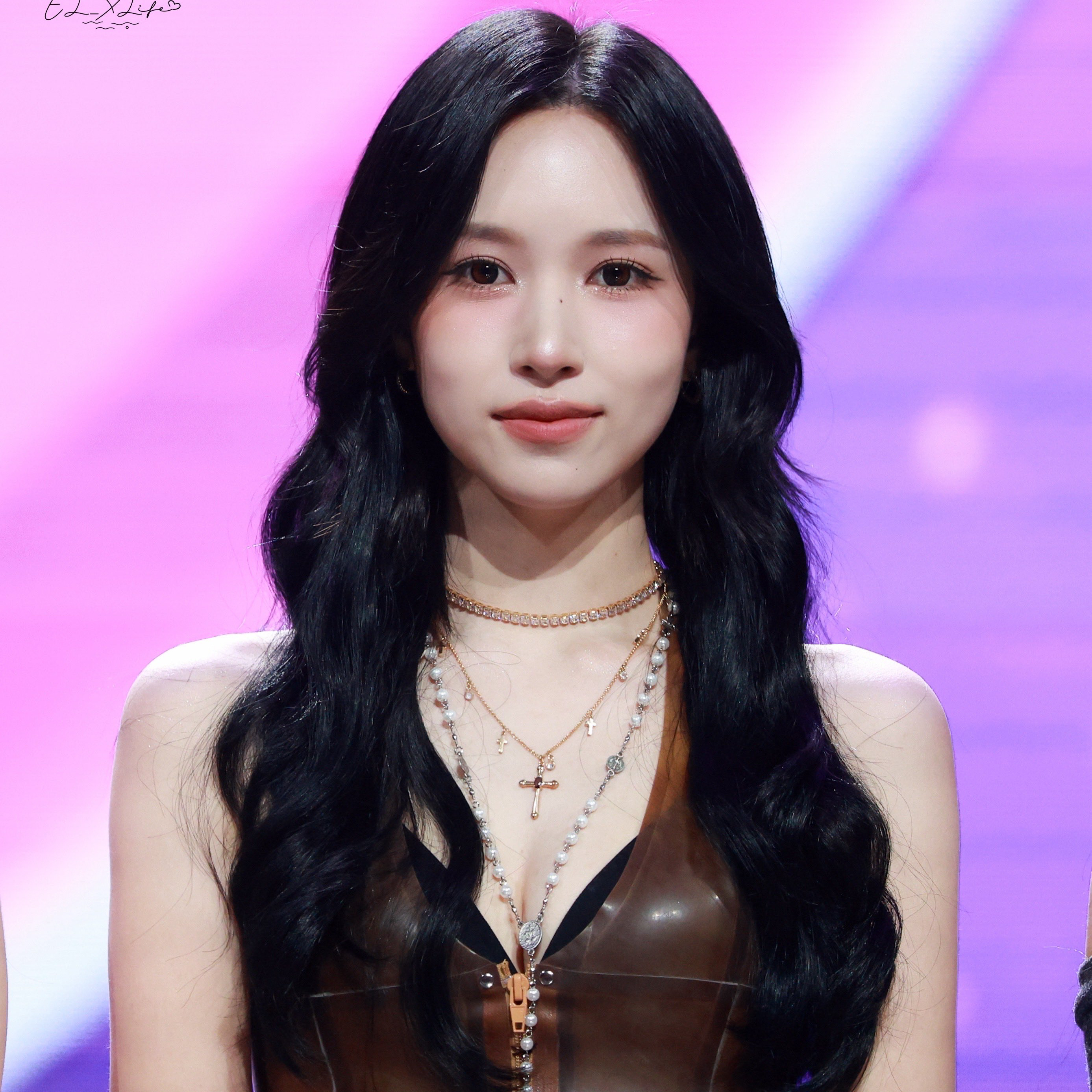 Recent activity shot of Mina (TWICE)