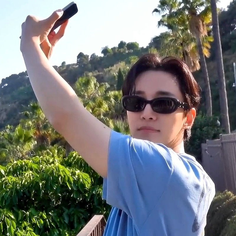 Latest photo of Junho (2PM)