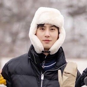 Recent activity shot of Shinwon (PENTAGON)