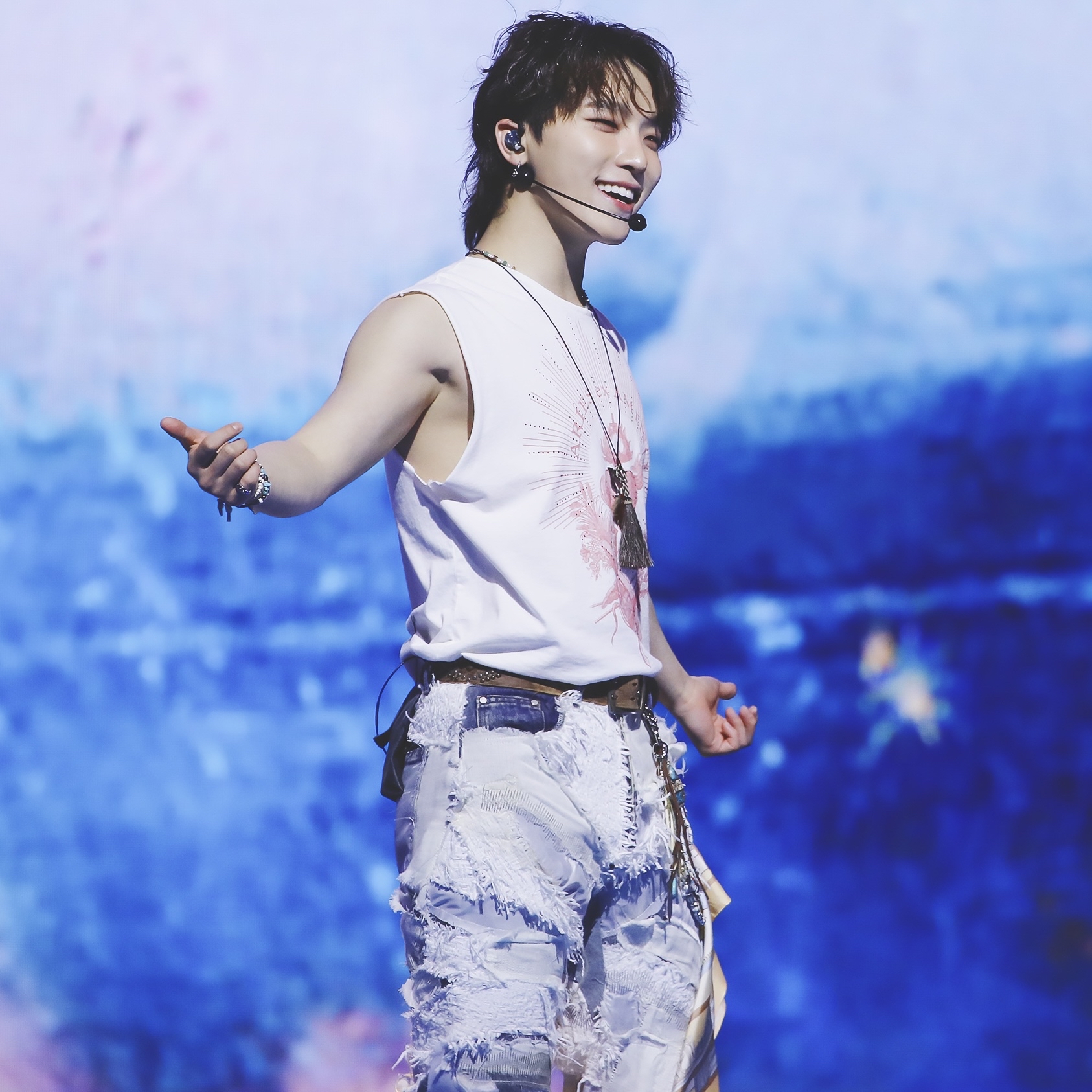 Recent activity shot of Dino (SEVENTEEN)