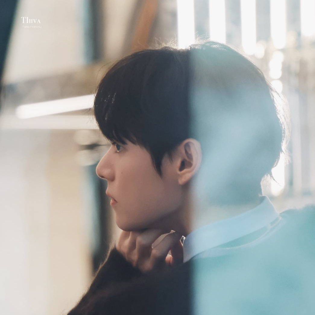 뷔 (방탄소년단)의 비하인드 컷