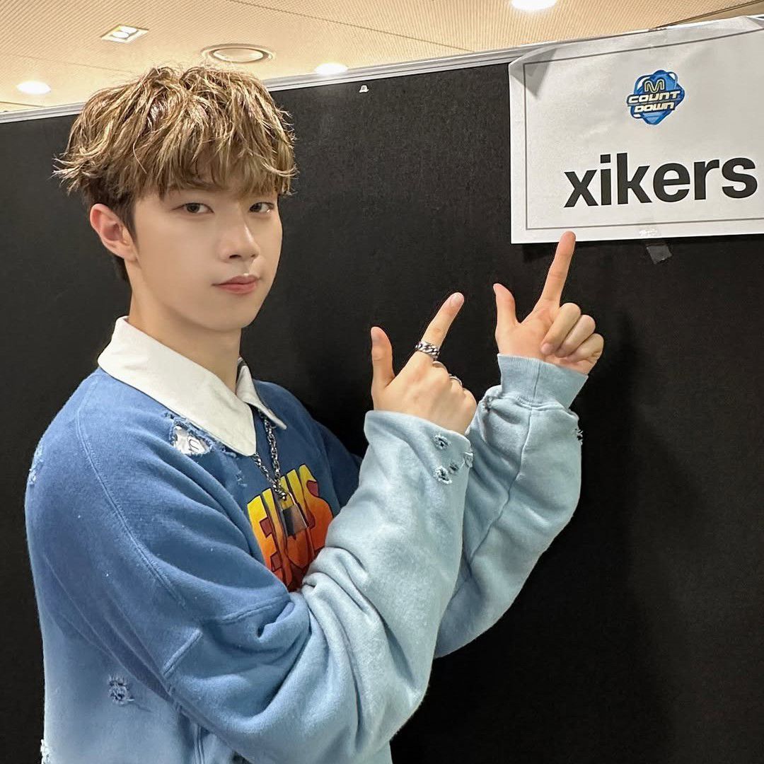 A moment captured by Hyunwoo (Xikers)'s fan