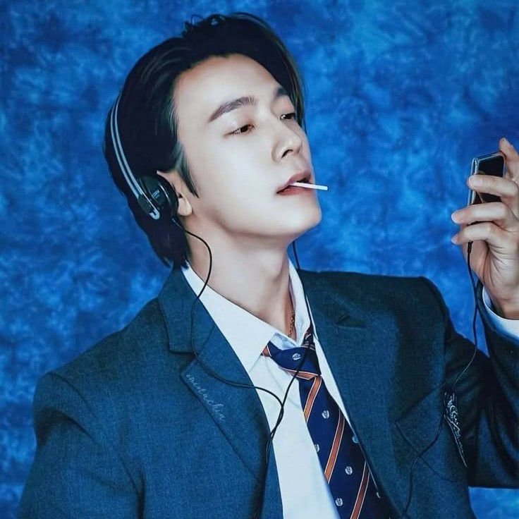 Recent activity shot of Donghae (Super Junior)