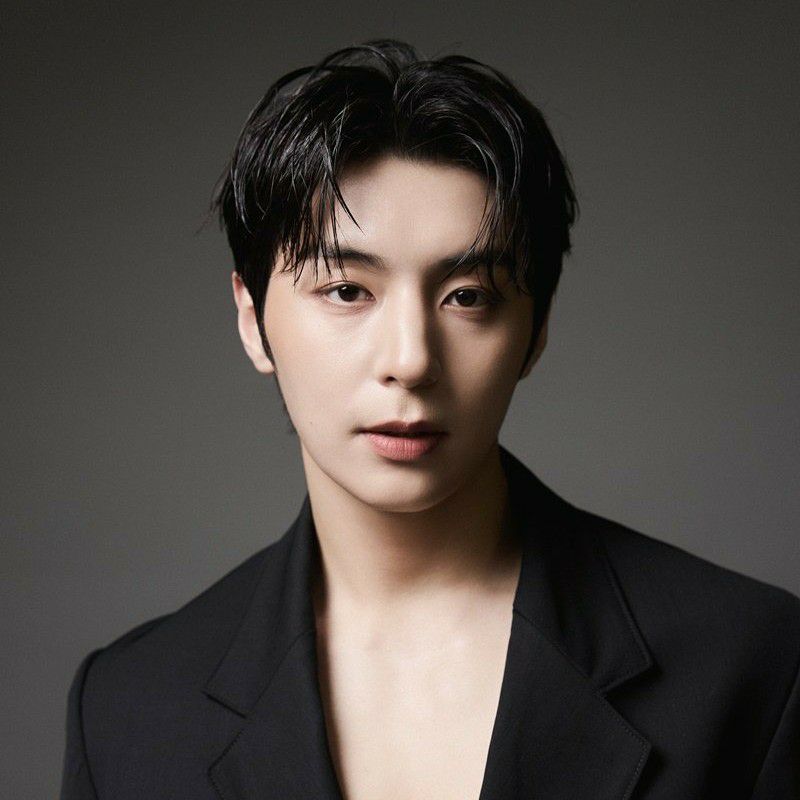 Y (골든차일드)의 최신 사진