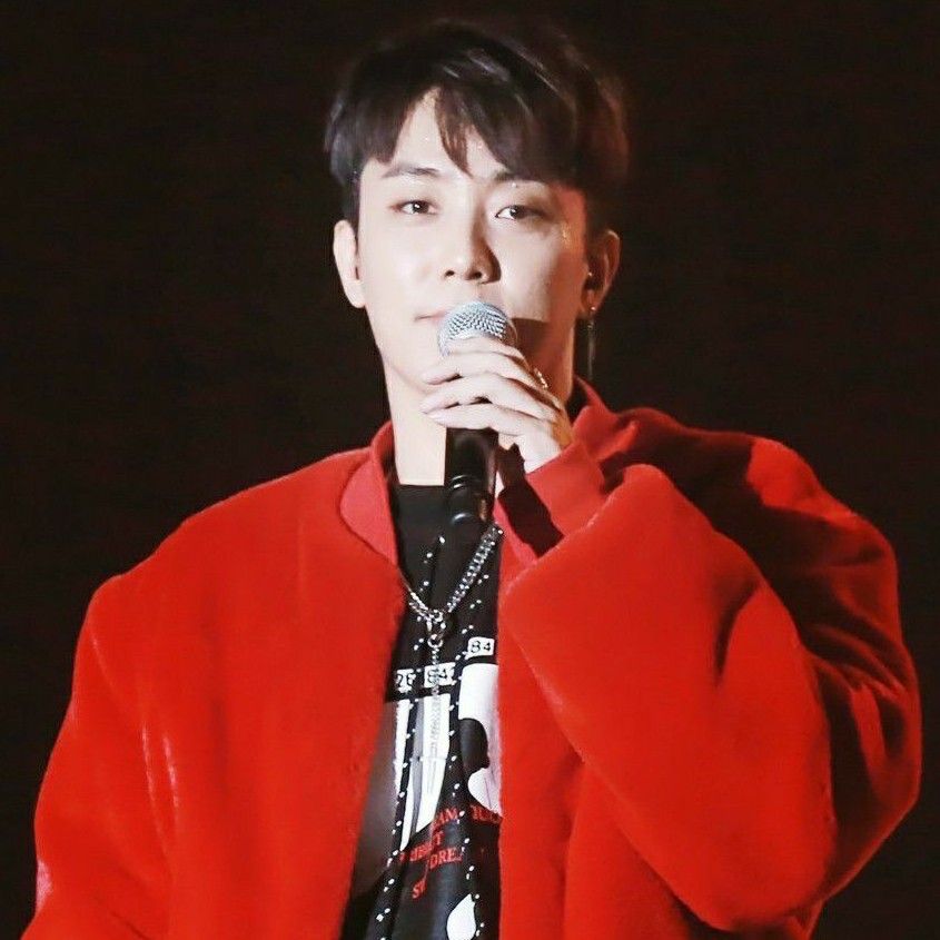 Behind-the-scenes cut of Eun Jiwon (SECHSKIES)