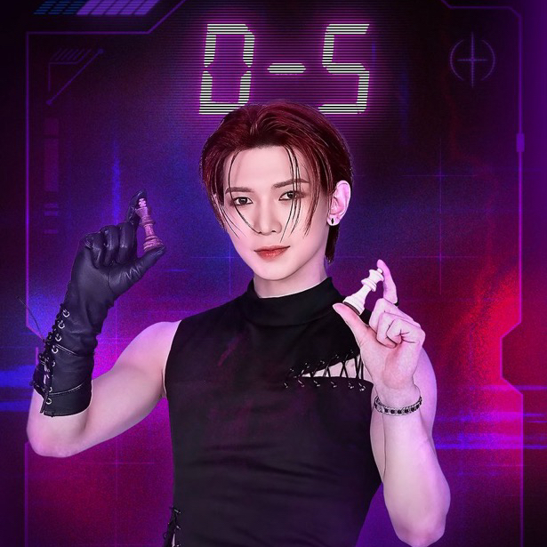 Recent activity shot of Yeosang (ATEEZ)