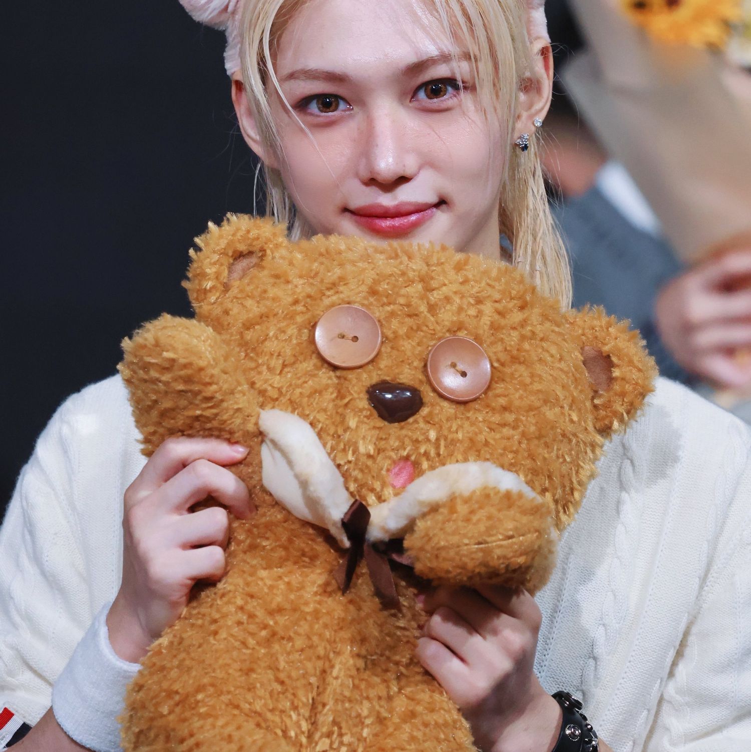 Latest photo of Felix (Stray Kids)