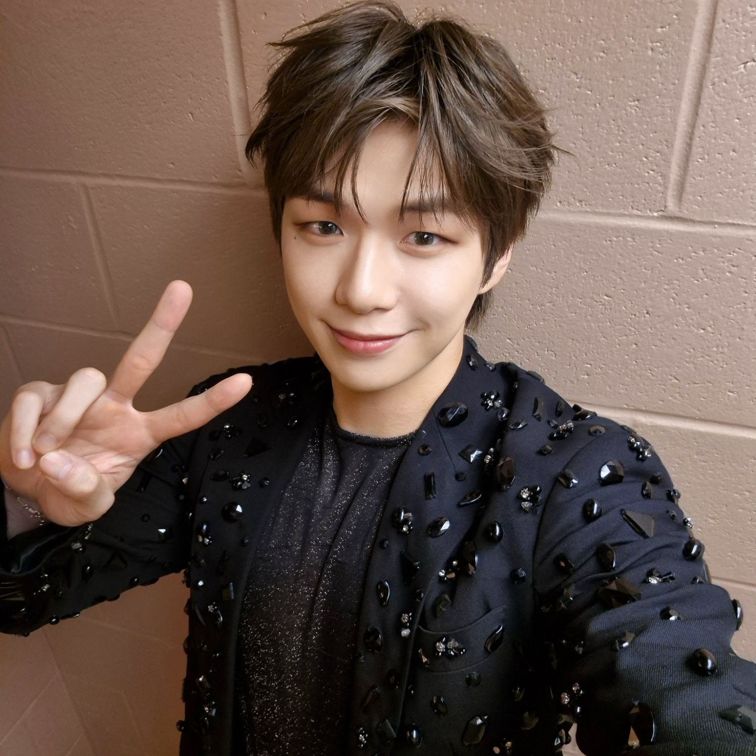 Latest photo of Kang Daniel