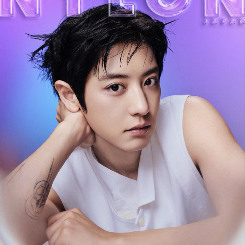 燦烈 (EXO)的最新照片