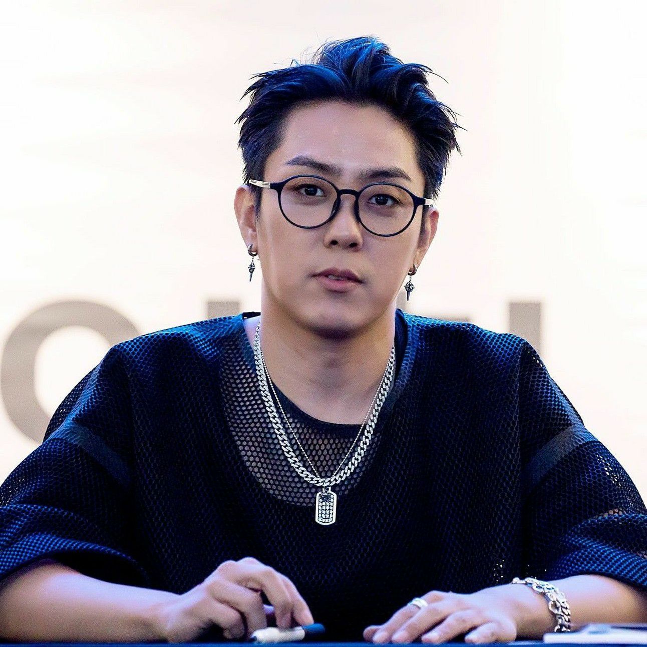 Recent activity shot of Eun Jiwon (SECHSKIES)