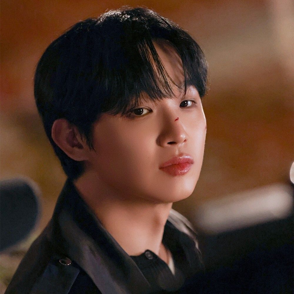 Latest photo of Lim Hyunsik (BTOB)