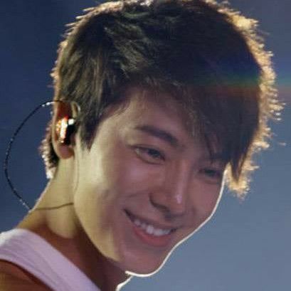 Latest photo of Donghae (Super Junior)