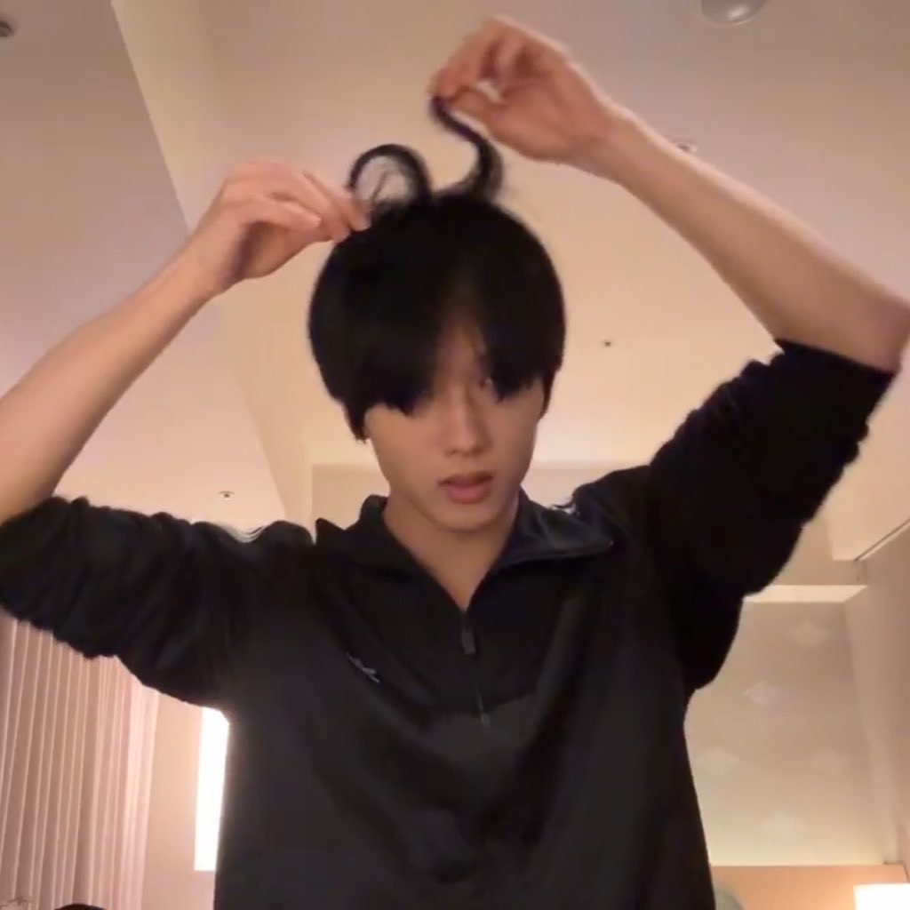 Behind-the-scenes cut of Jisung (NCT DREAM)