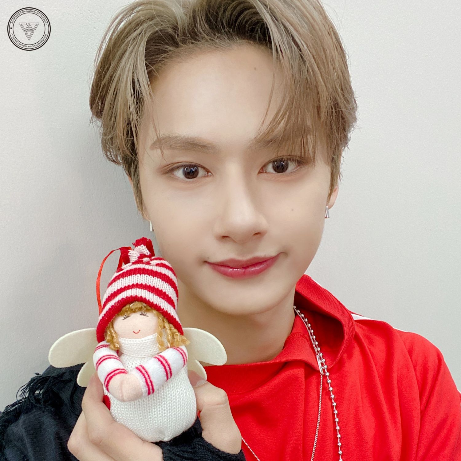 Recent activity shot of Jun (SEVENTEEN)
