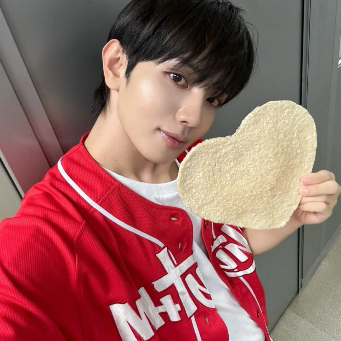 Behind-the-scenes cut of Kwon Heejun