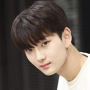 Latest photo of Junhyeok (n.SSign)