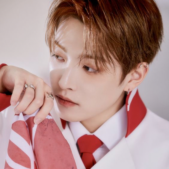 Latest photo of Hongjoong (ATEEZ)