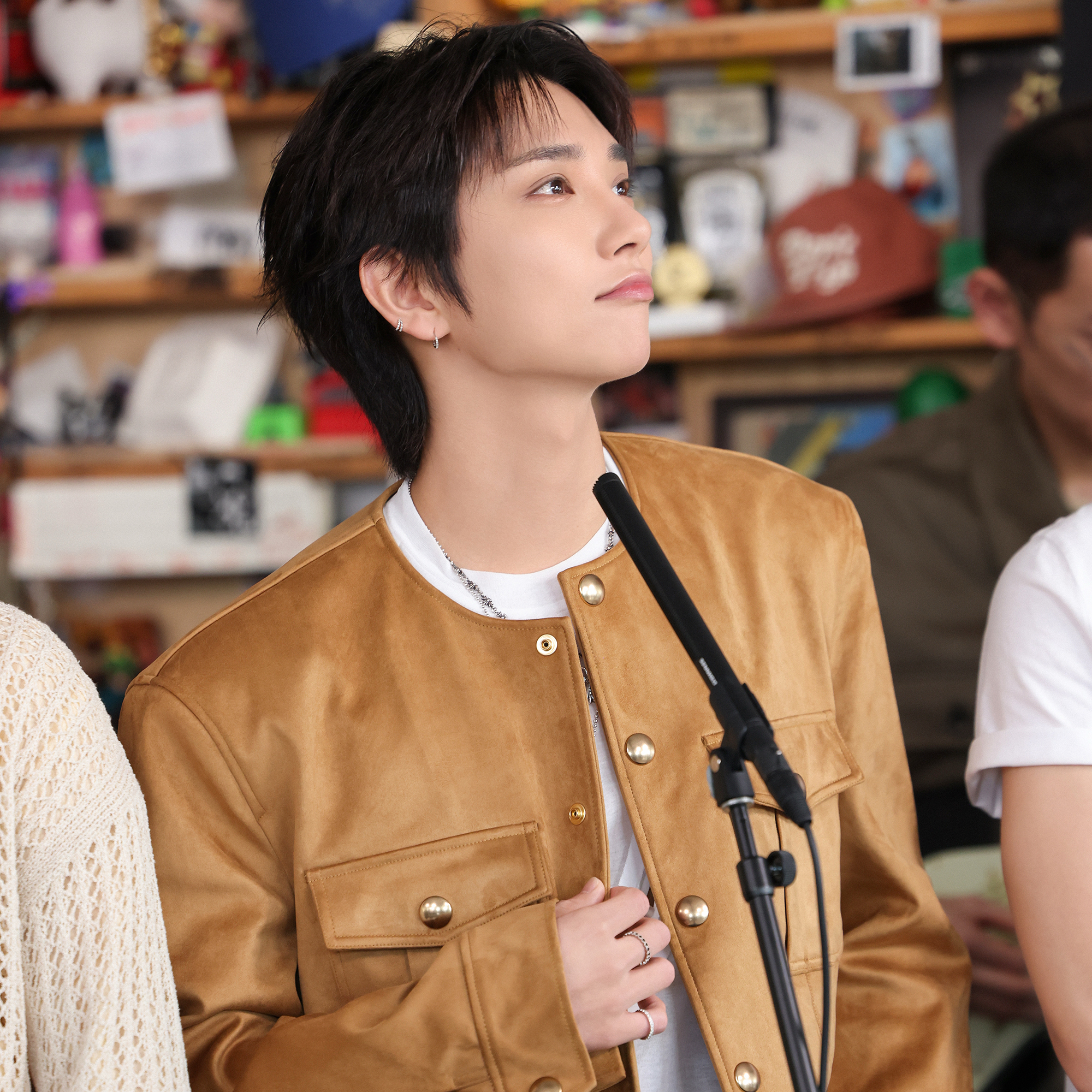 Latest photo of Joshua (SEVENTEEN)