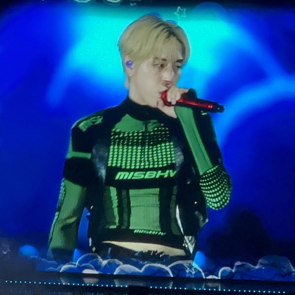A moment captured by Mark (GOT7)'s fan