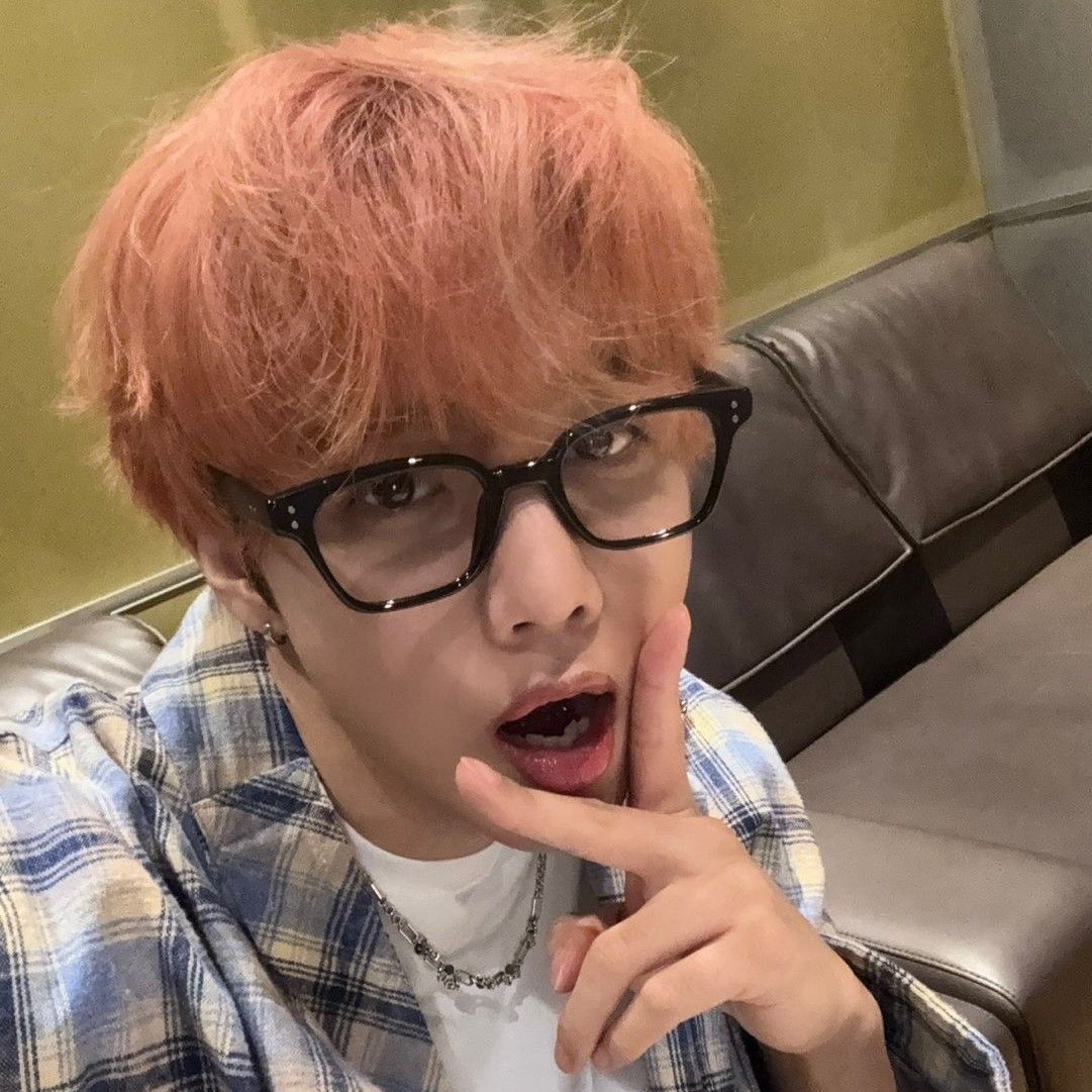 Recent activity shot of Sunwoo (THE BOYZ)