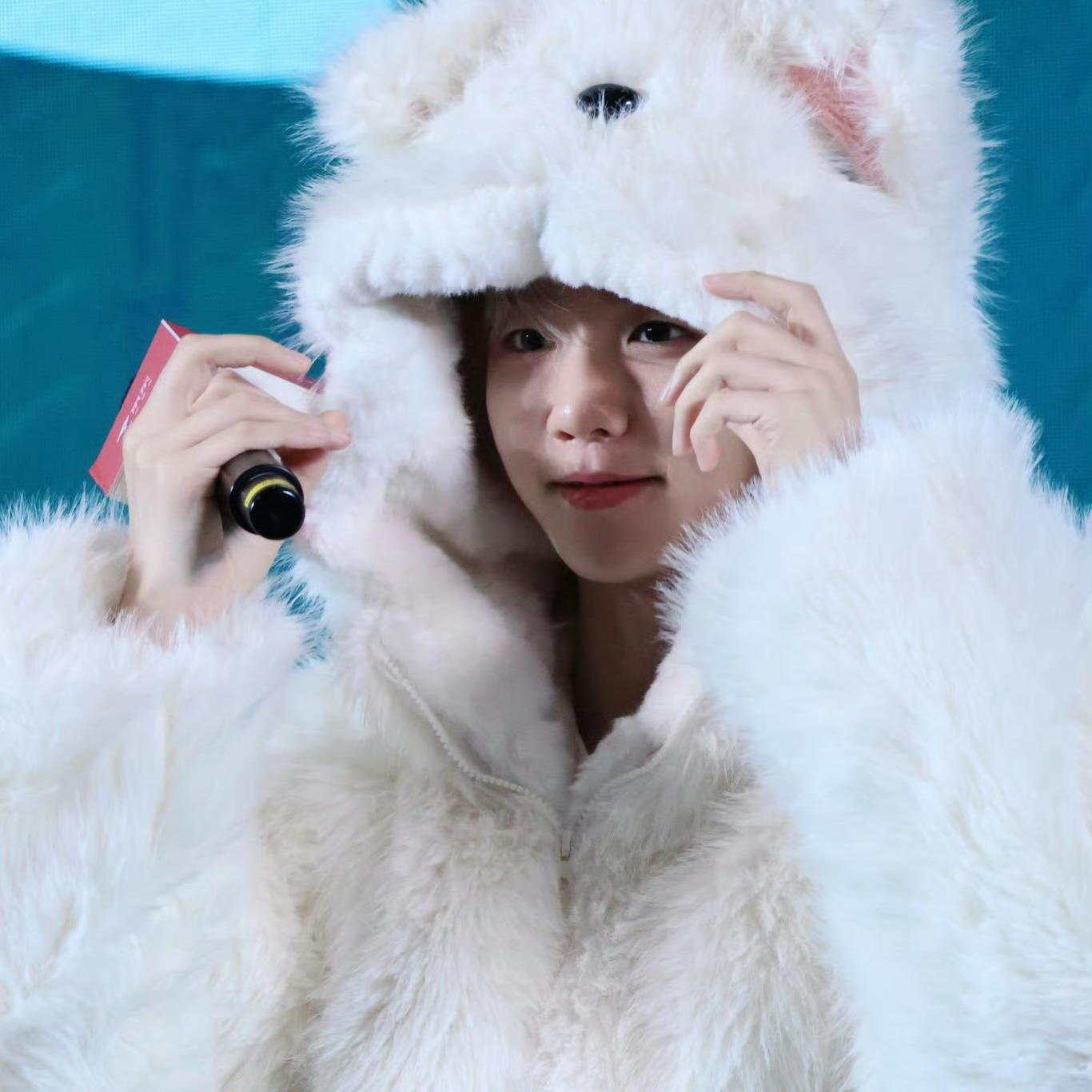 백현 (EXO)의 최신 사진