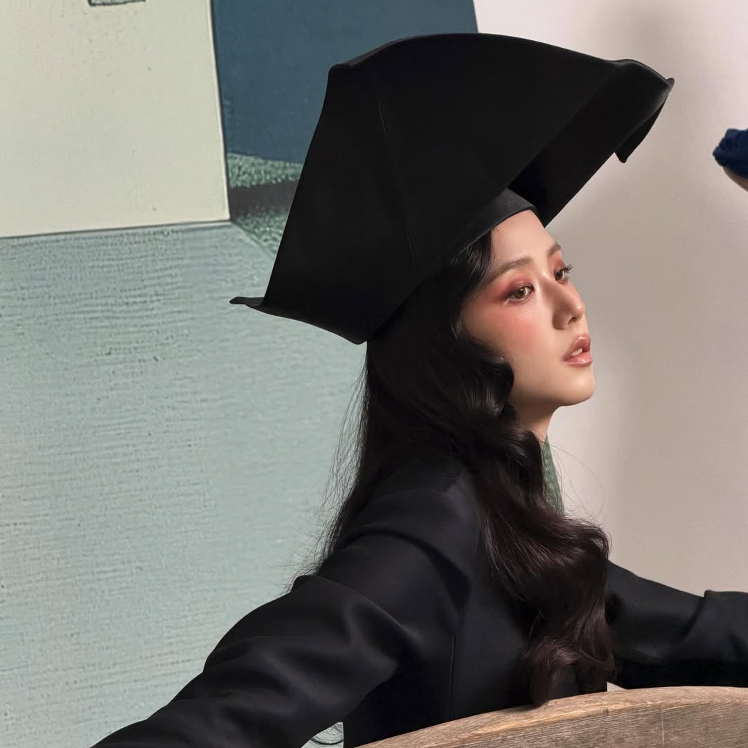 지수 (BLACKPINK)의 비하인드 컷