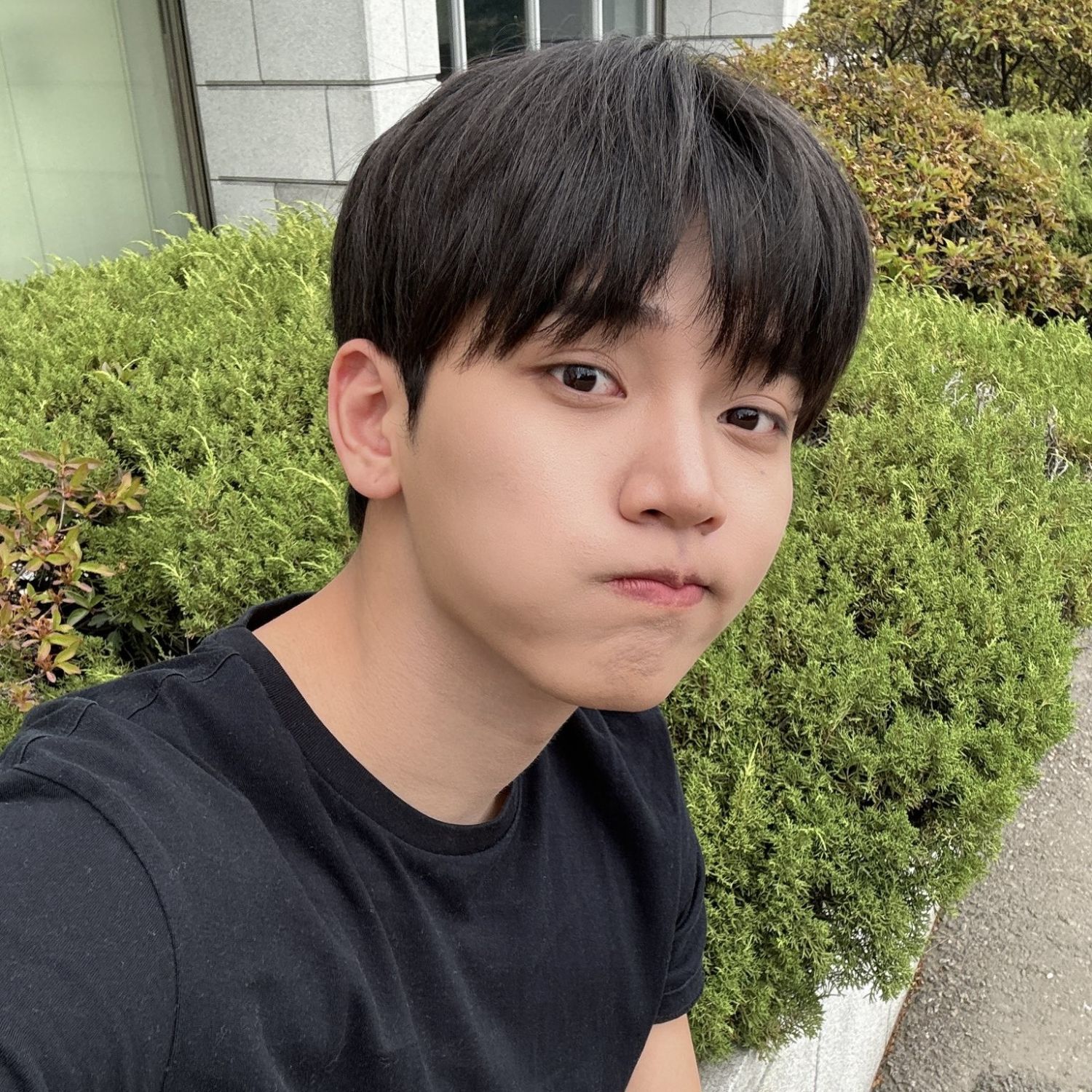 Recent activity shot of HYUK (OMEGA X)