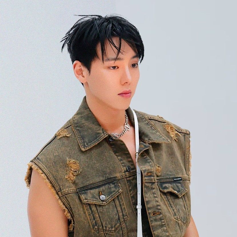 Foto aktivitas terbaru Shownu (MONSTA X)