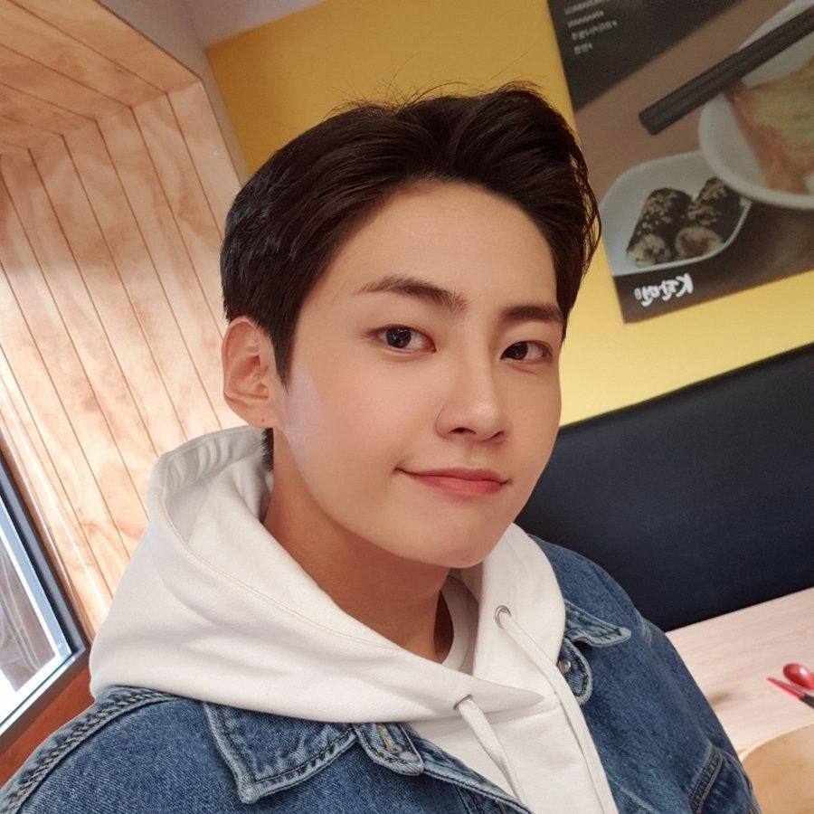 Latest photo of Lee Jinhyuk