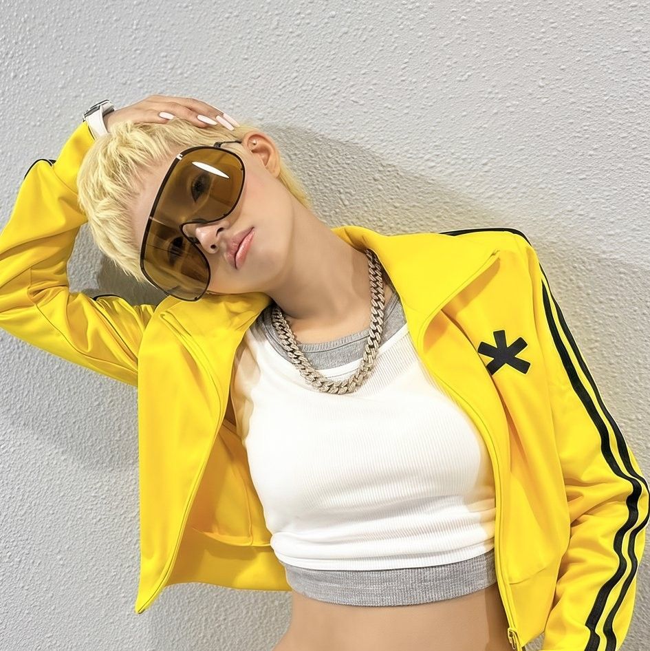 Latest photo of Soyeon (i-dle)