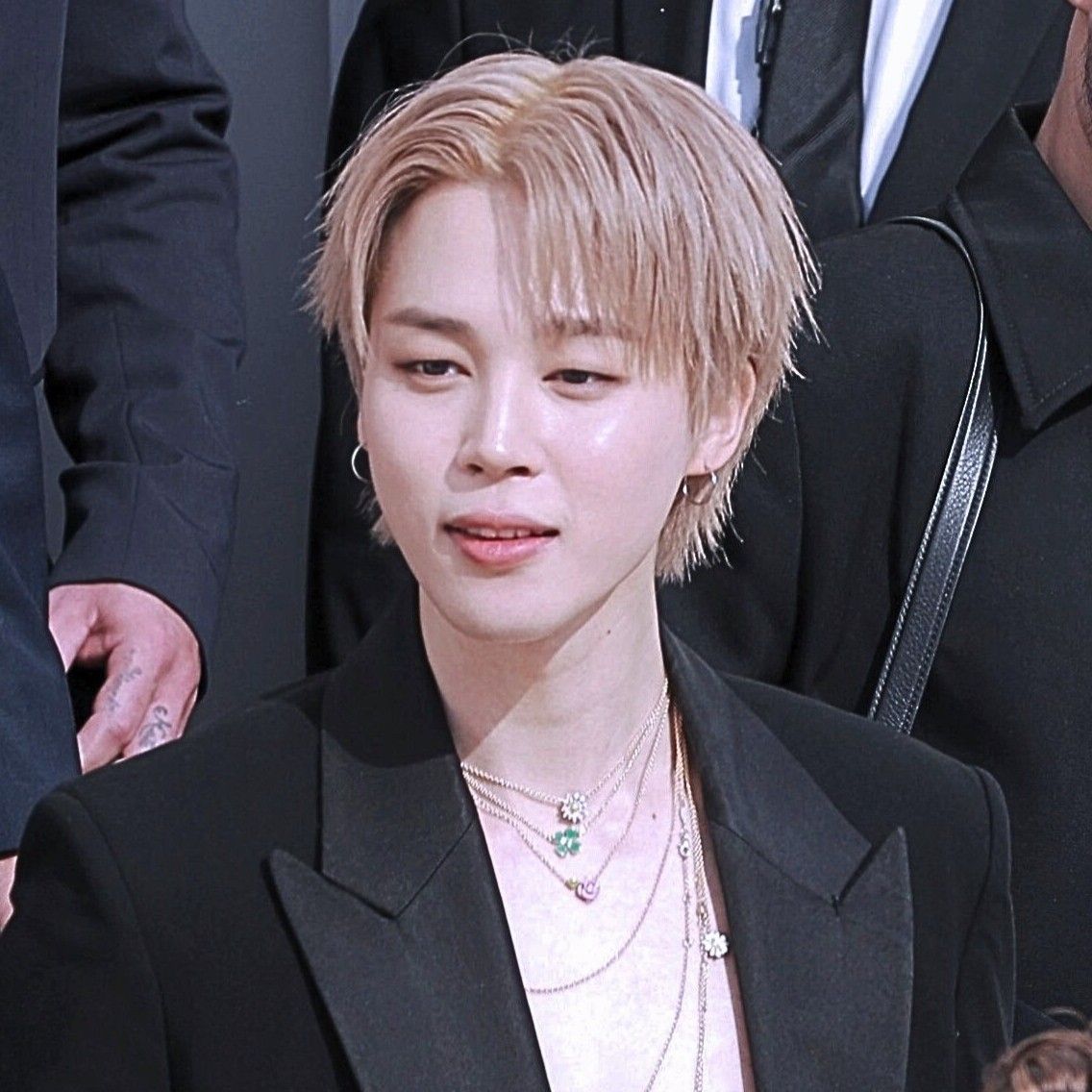 지민 (방탄소년단)의 비하인드 컷