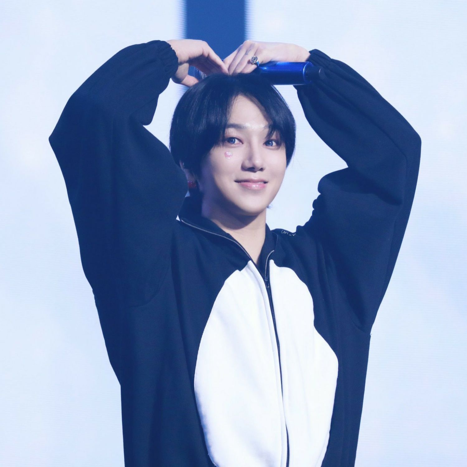 A moment captured by Yesung (Super Junior)'s fan