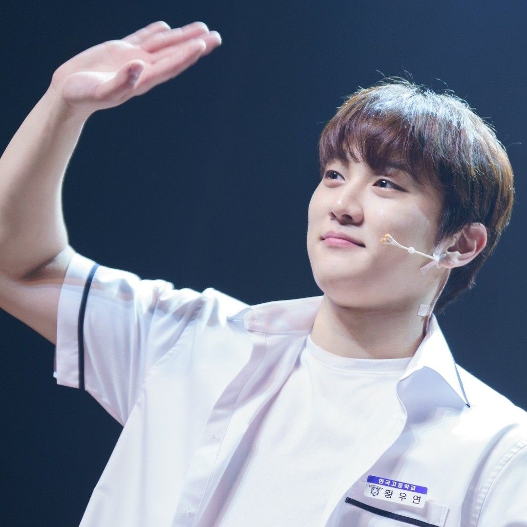 Latest photo of Hong Joochan (GoldenChild)