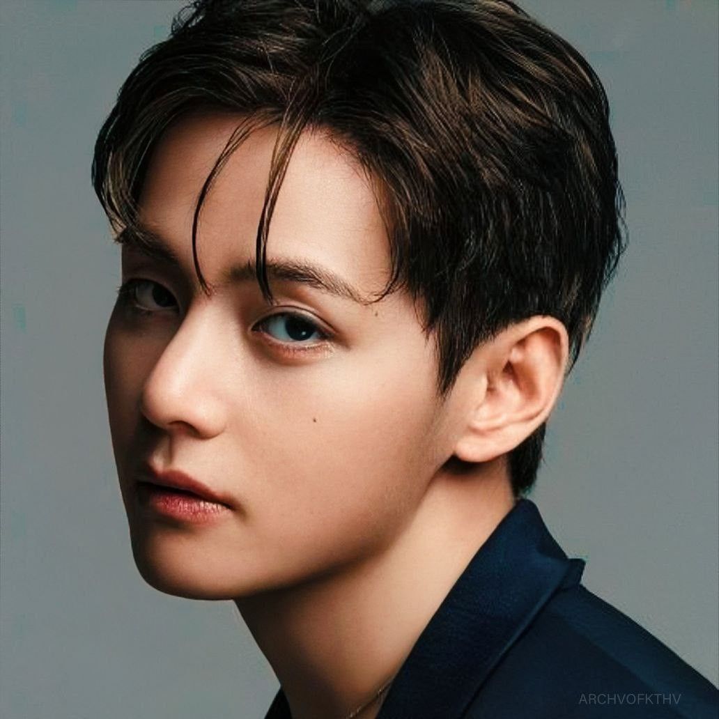 Recent activity shot of V (BTS)