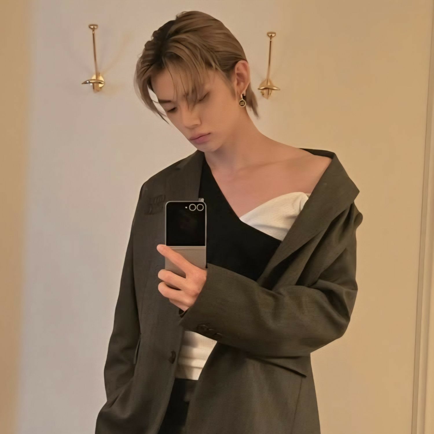 Latest photo of Yeonjun (TOMORROW X TOGETHER)