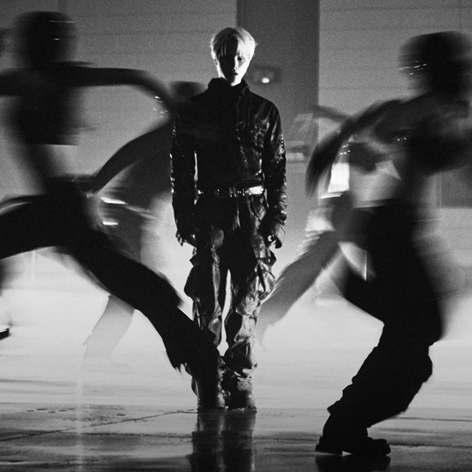 Recent activity shot of JAY (iKON)