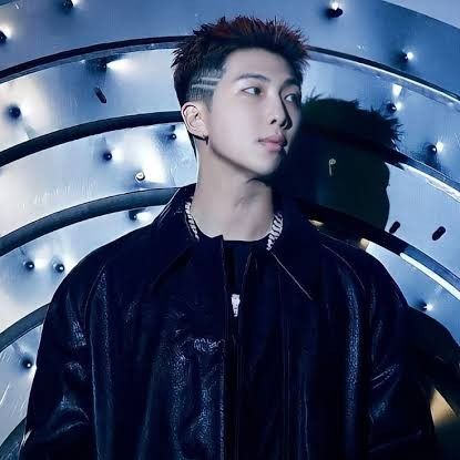 Hot post catching attention from RM (방탄소년단)'s fandom