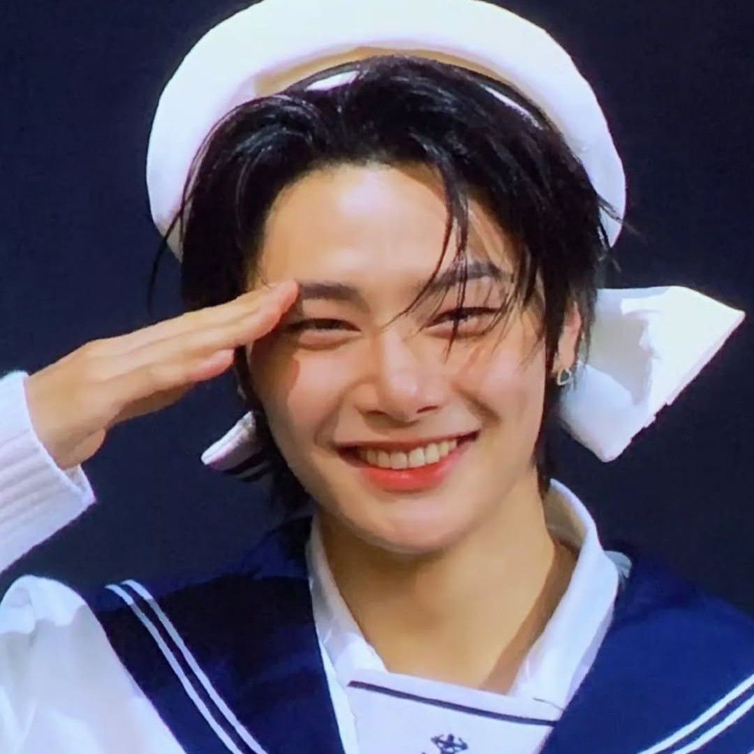 Behind-the-scenes cut of I.N (Stray Kids)