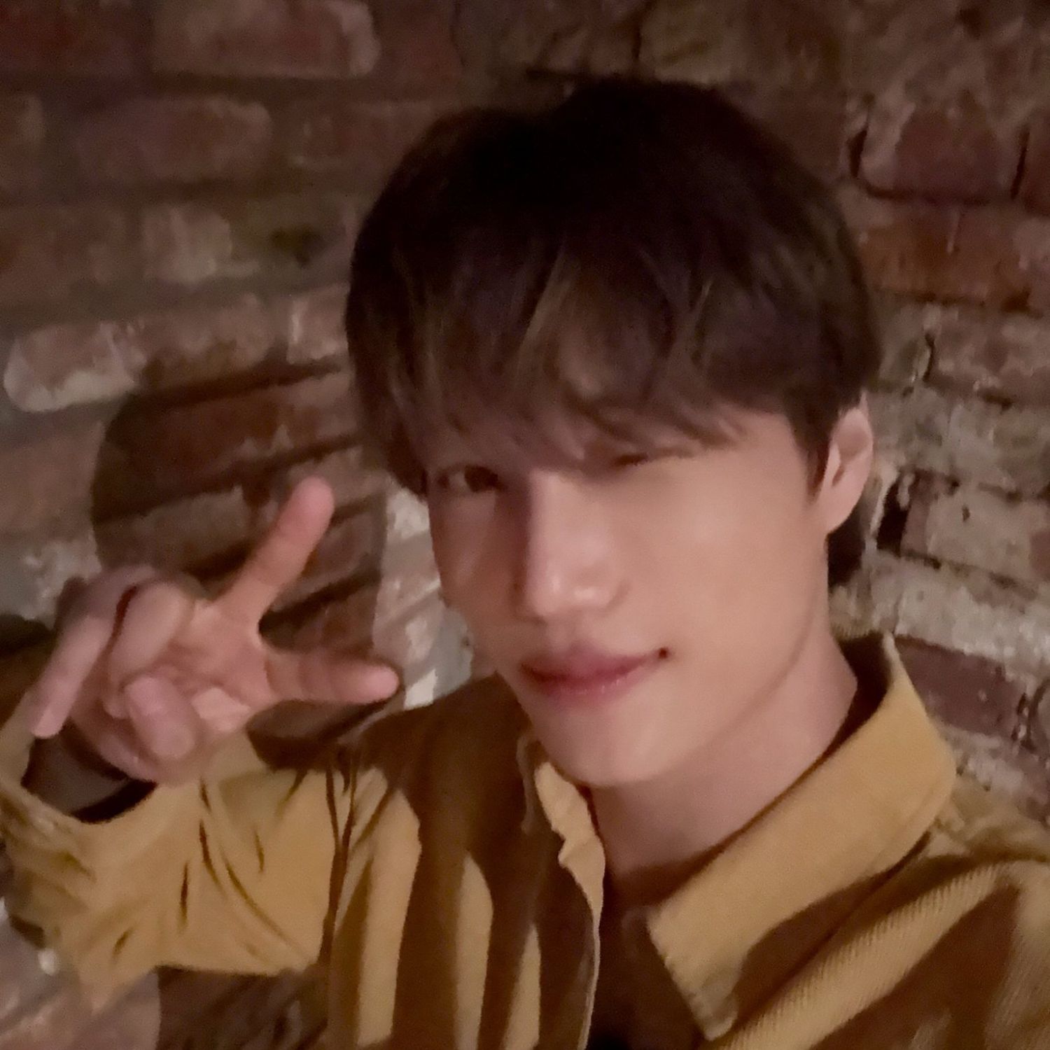 Behind-the-scenes cut of Kai (EXO)