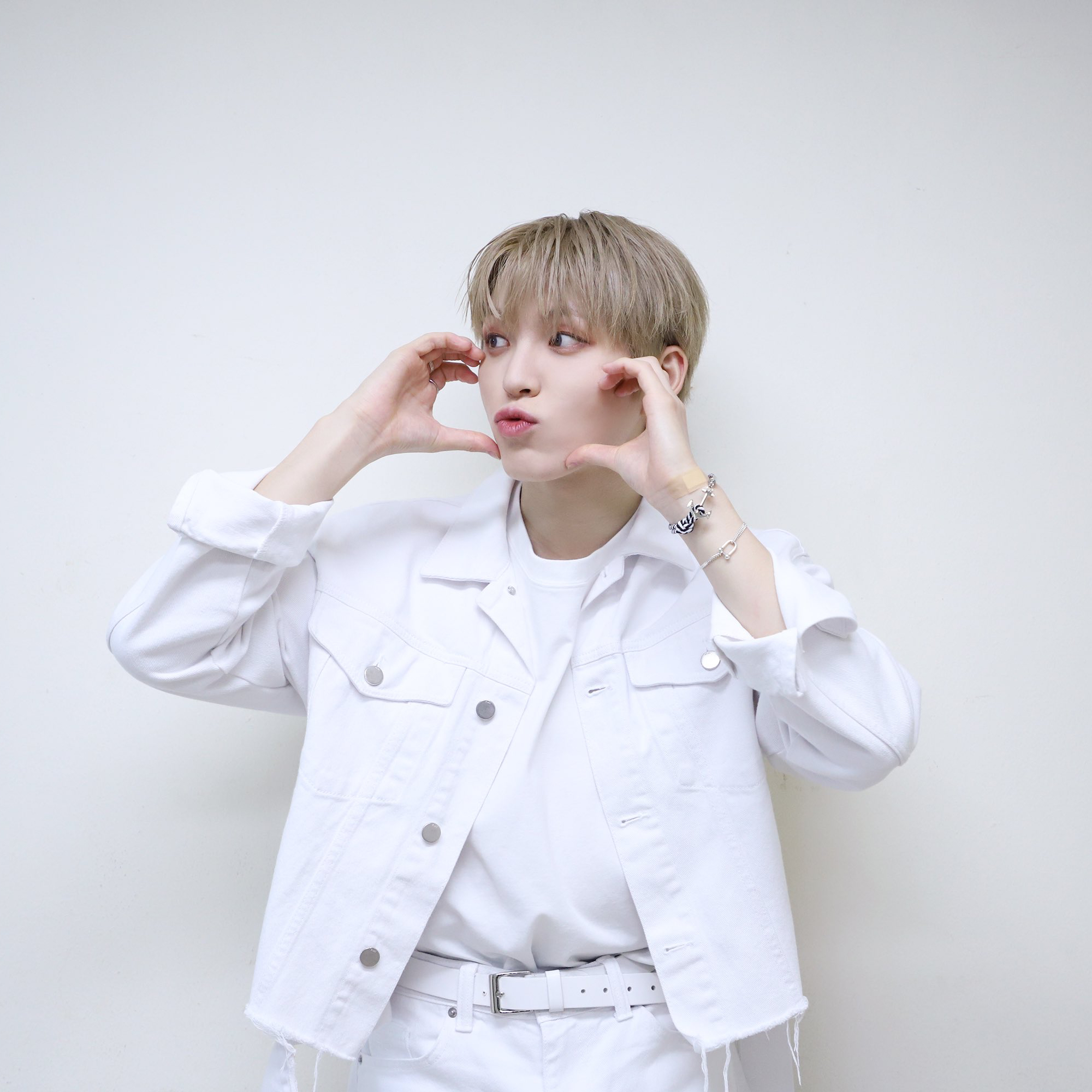 Latest photo of HEECHAN (DKB)