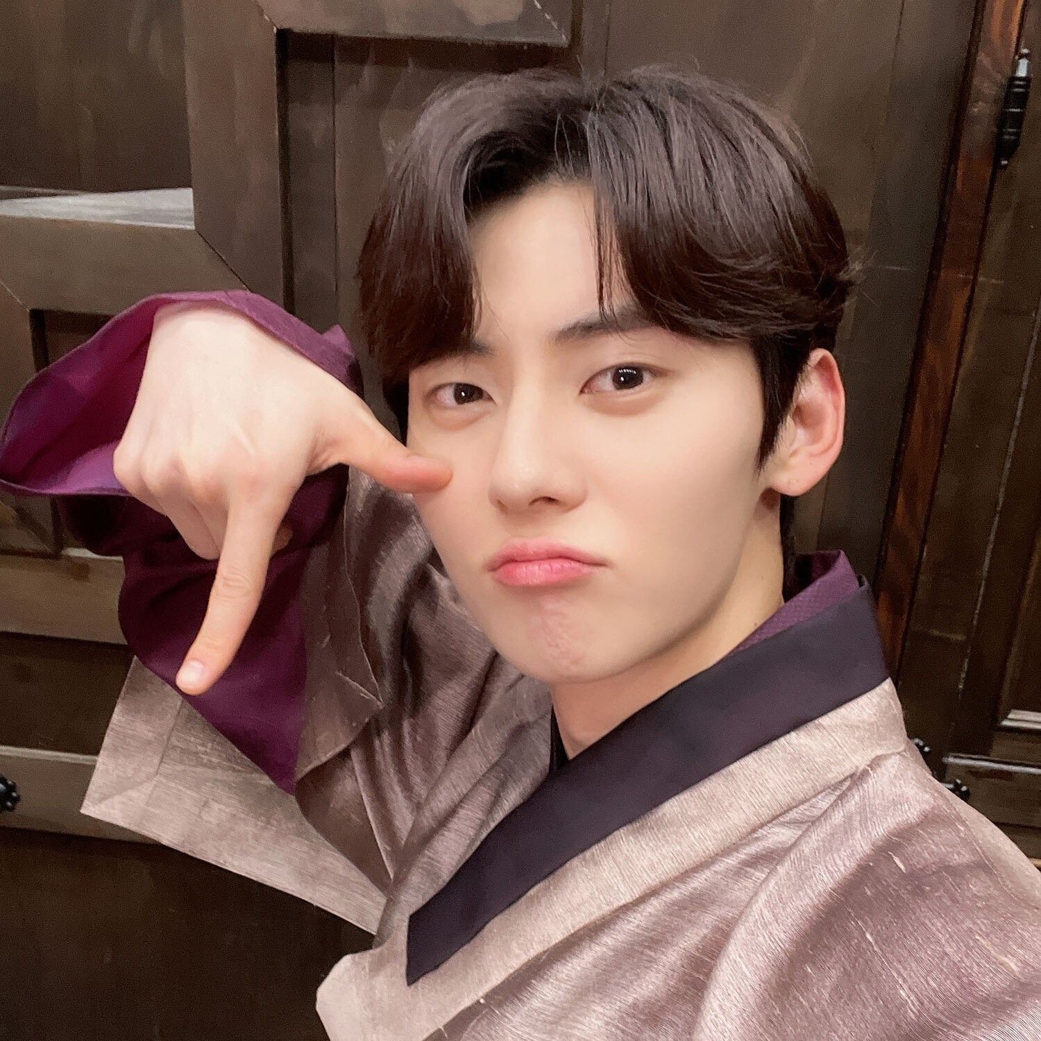 Latest photo of Hwang Minhyun