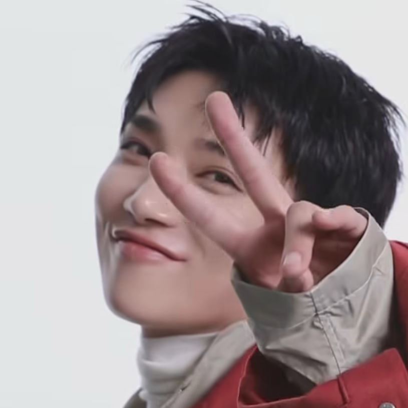 Behind-the-scenes cut of Joshua (SEVENTEEN)